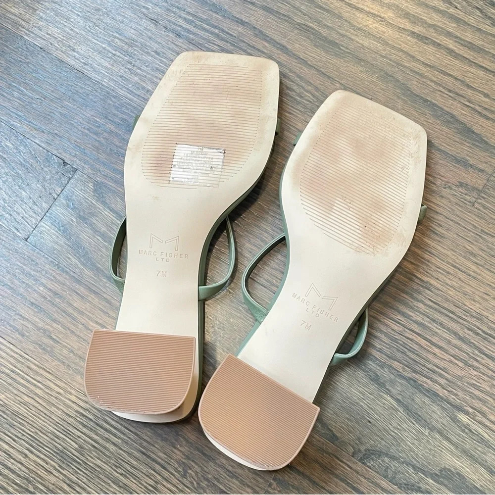 Marc Fisher LTD BRENT HEELED SLIDE SANDAL 7M Leather Square toe - Picture 10 of 11